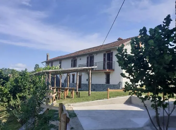 Cascina Merlo בית כפרי Pareto
